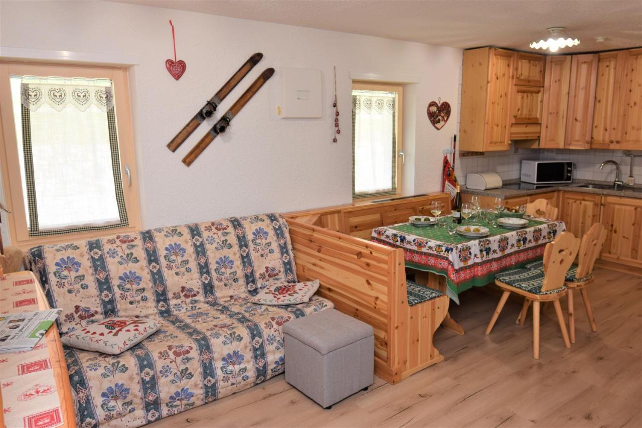 Cesa Valeria E Cesa Giulio Appartement Campitello di Fassa Buitenkant foto