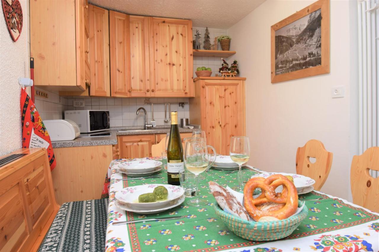 Cesa Valeria E Cesa Giulio Appartement Campitello di Fassa Buitenkant foto